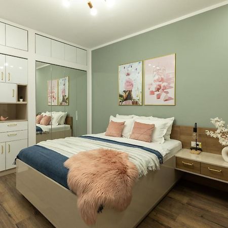 Dream Home - Prime Location 2Br Apt In Bucarest Exterior foto