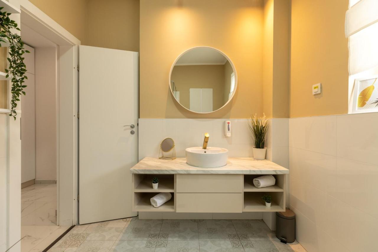 Dream Home - Prime Location 2Br Apt In Bucarest Exterior foto